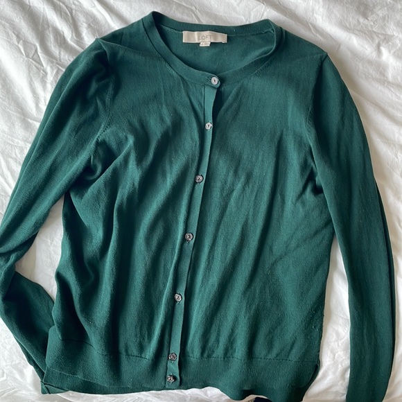 Classic cardigan - Picture 2 of 4